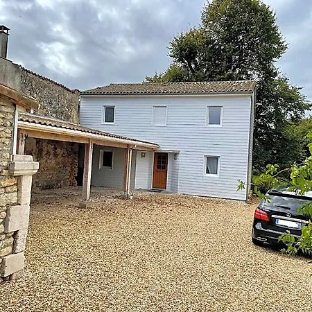 Le Maine N 5 - Angouleme - Corto Maltese Bed & Breakfast
